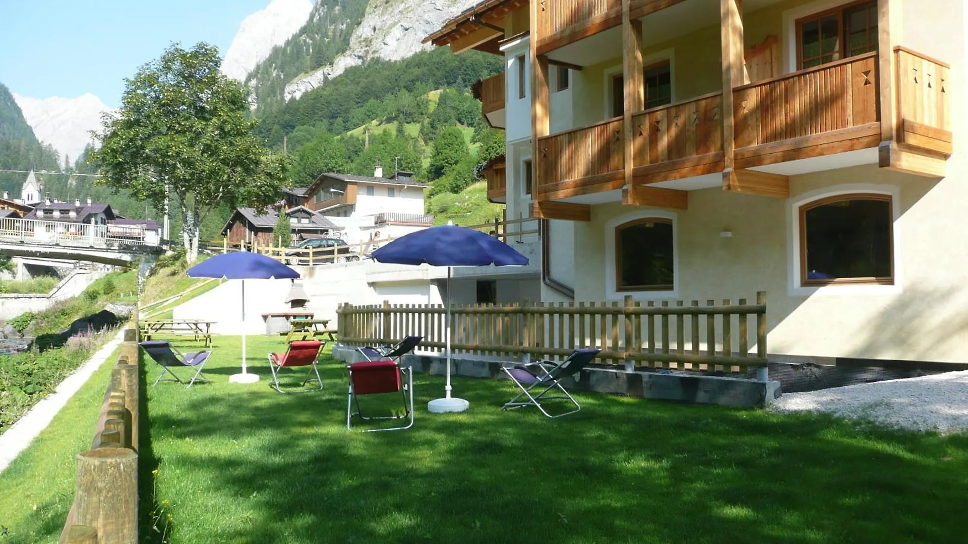 Apartments Sol E Nef Rocca Pietore